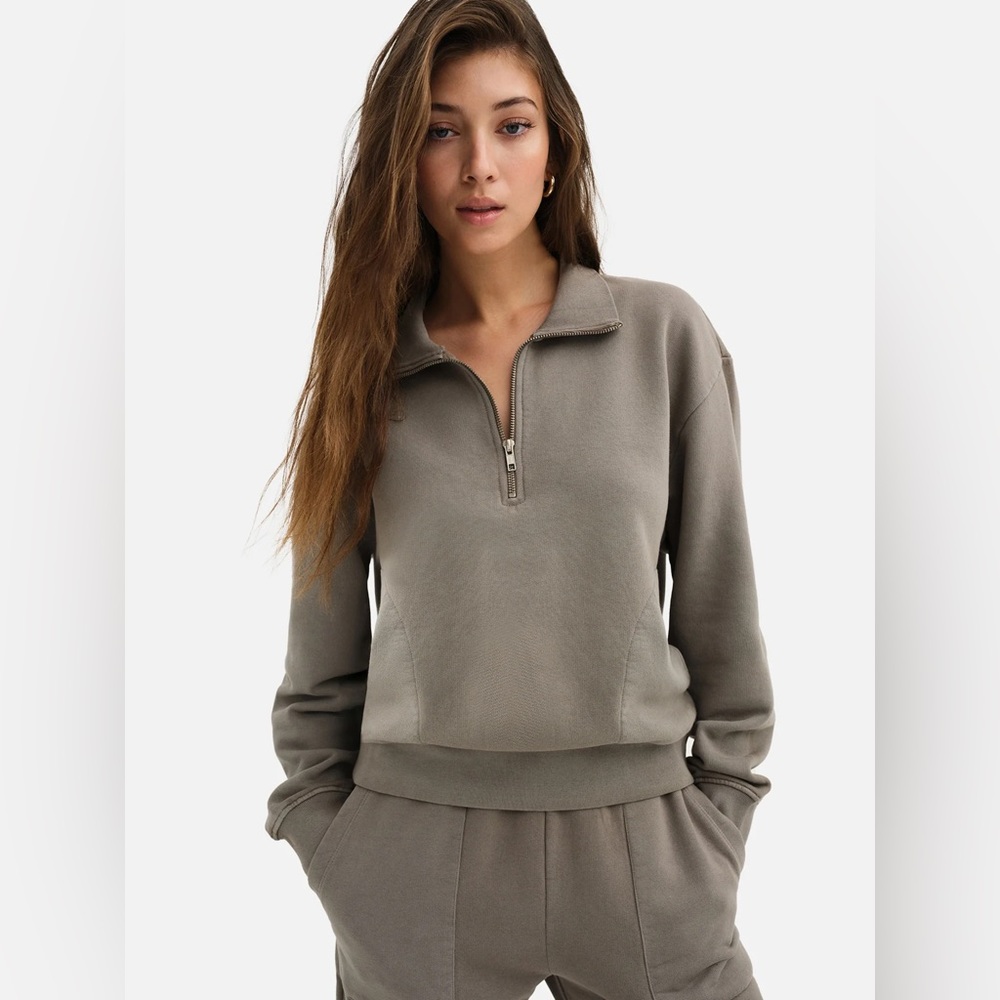 MATE the label half zip fleece sweatshirt